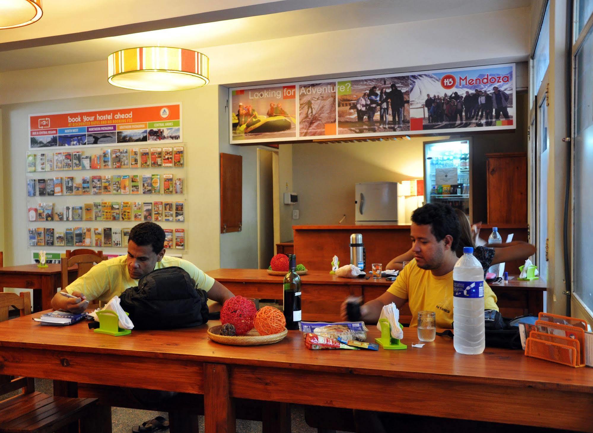 Hostel Suites Mendoza Albergue *
